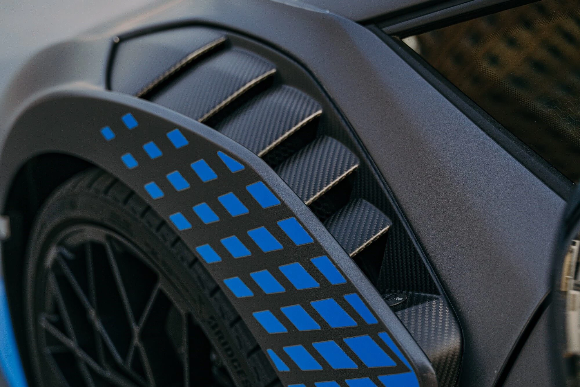 lamborghini-huracan-sto-black-matt-28
