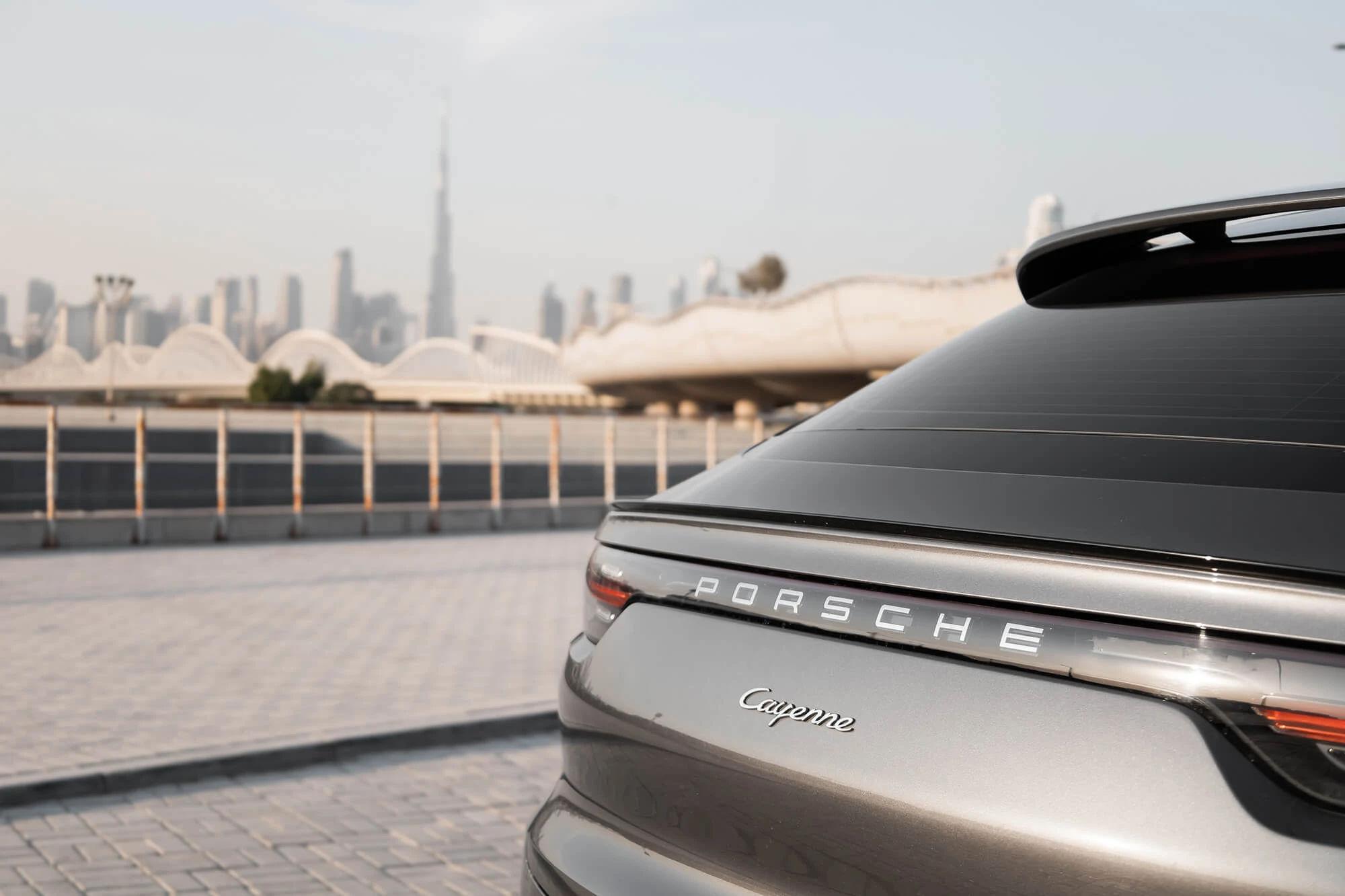 porsche_cayenne_grey_2023_06